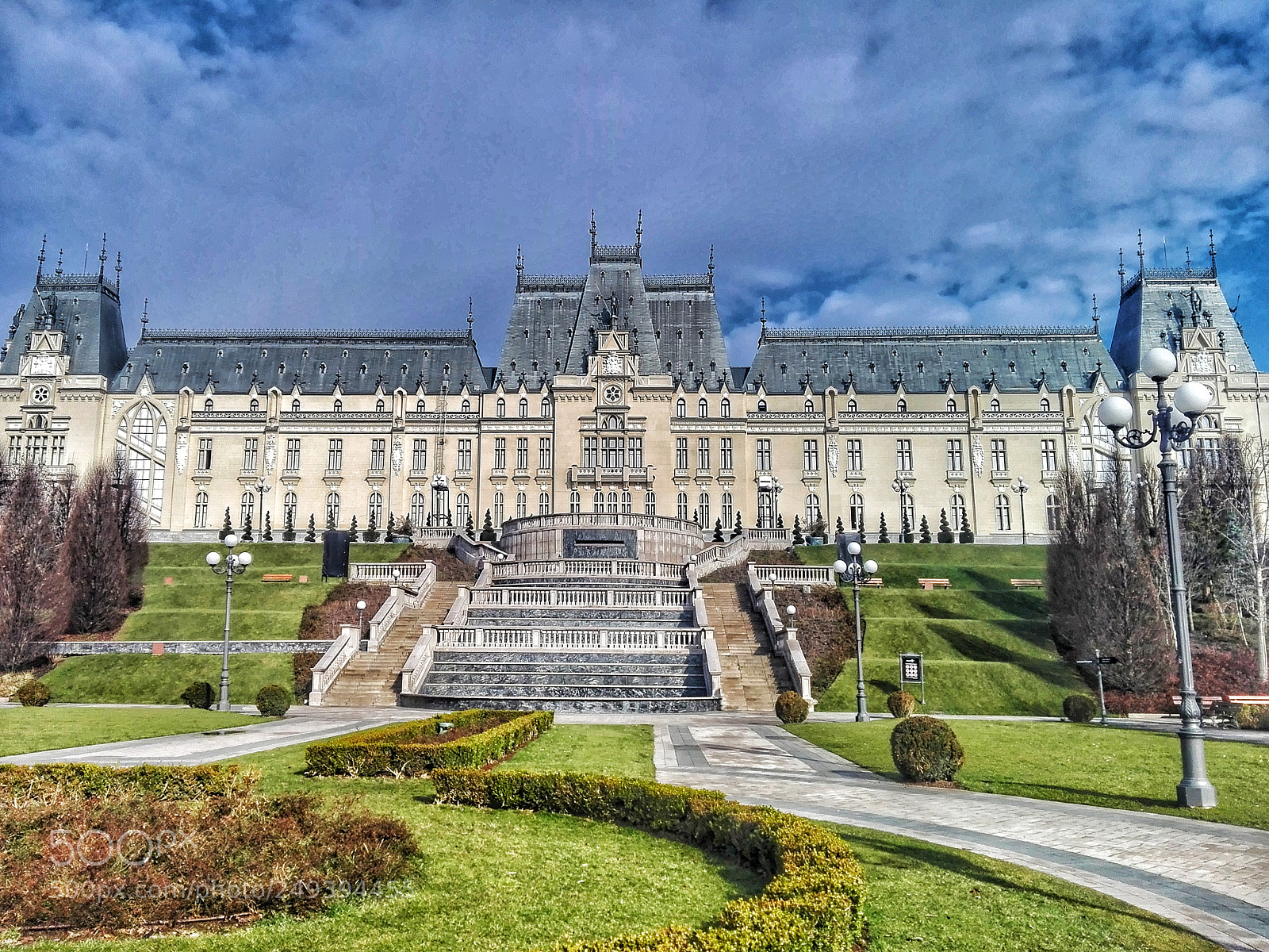 HUAWEI P8 Lite sample photo. Palace of culture photography