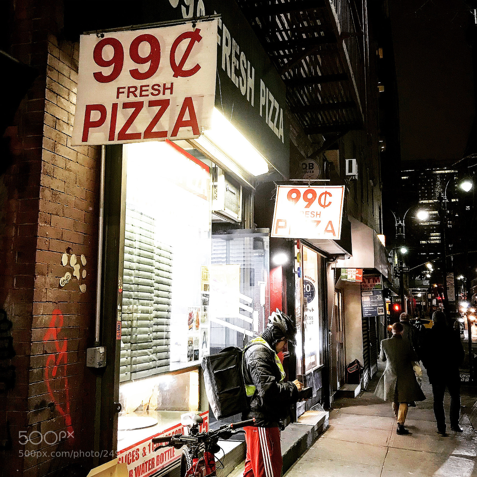 Apple iPhone 7 Plus sample photo. Street scenes of nyc photography
