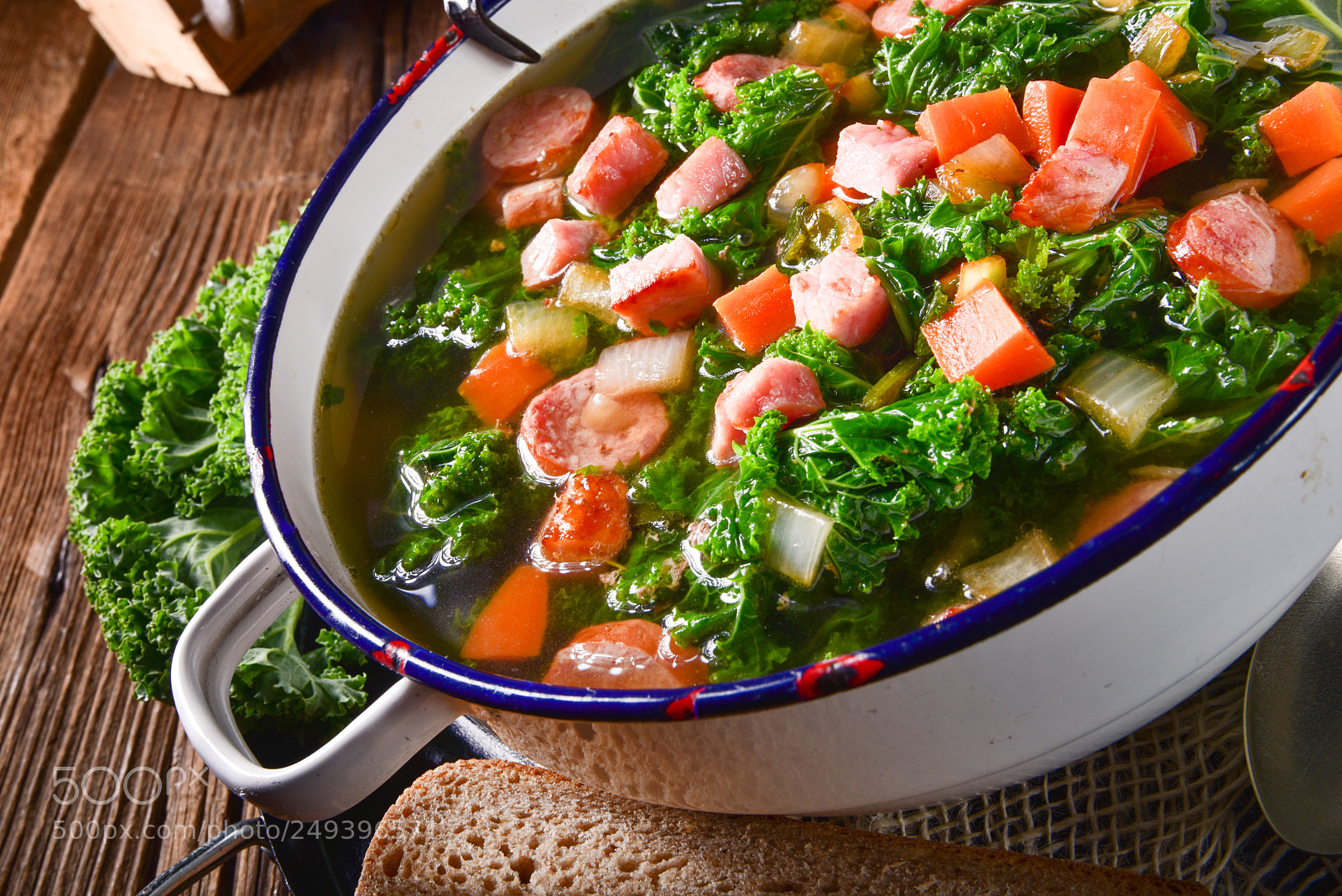 Nikon D810 sample photo. A tasty kale soup photography
