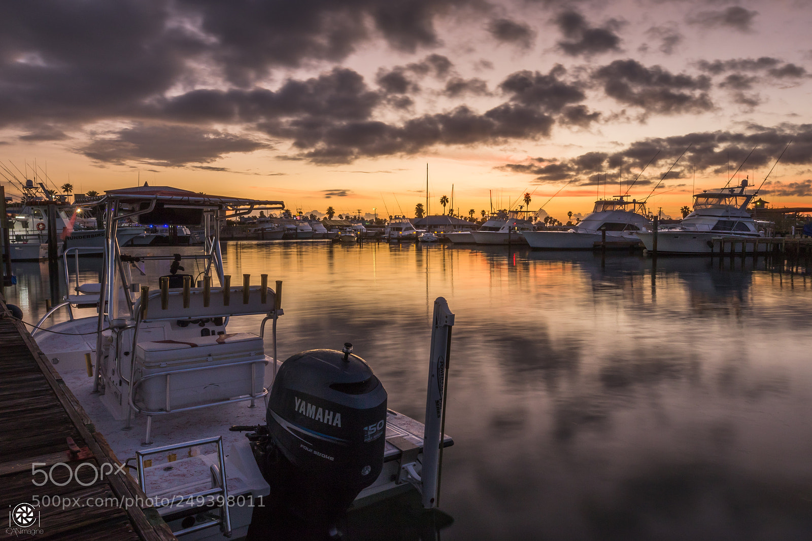Canon EOS 7D Mark II sample photo. Morning exposure photography