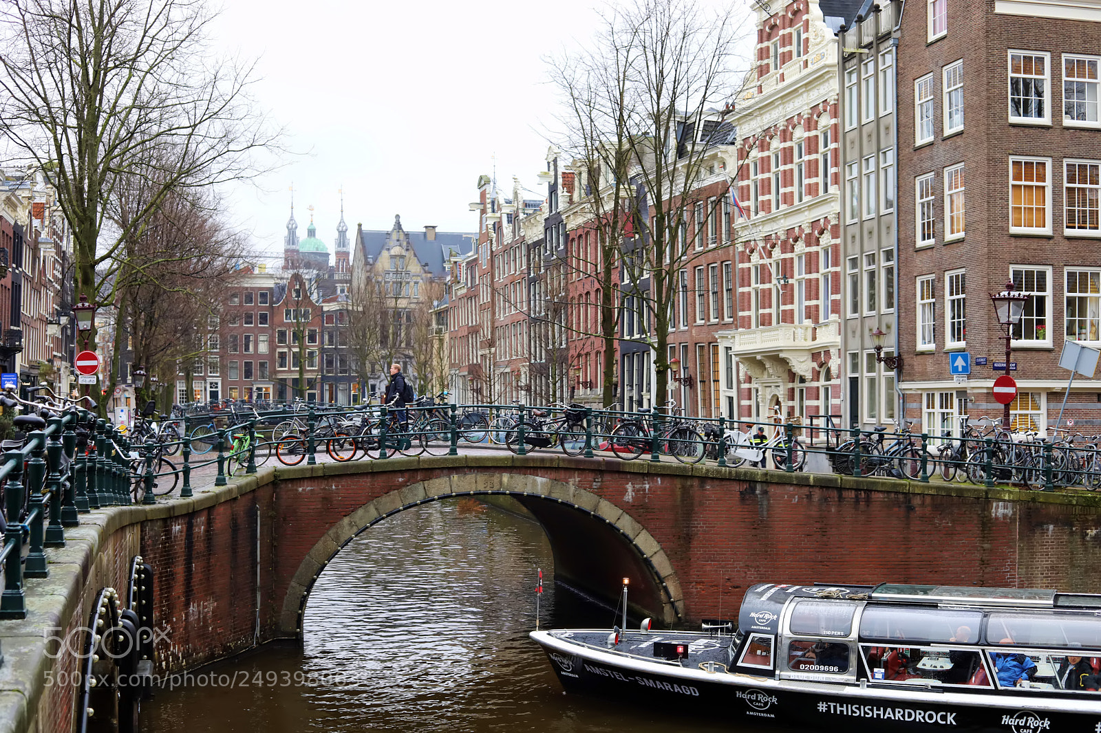 Canon EOS 5D Mark IV sample photo. Always photogenic amsterdam photography
