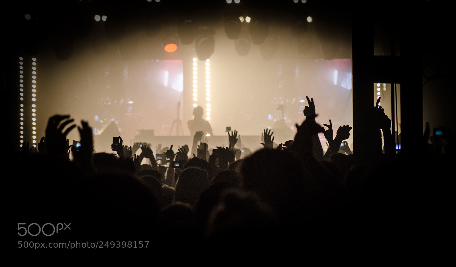 Nikon D7000 sample photo. Concert scene in shadows. photography