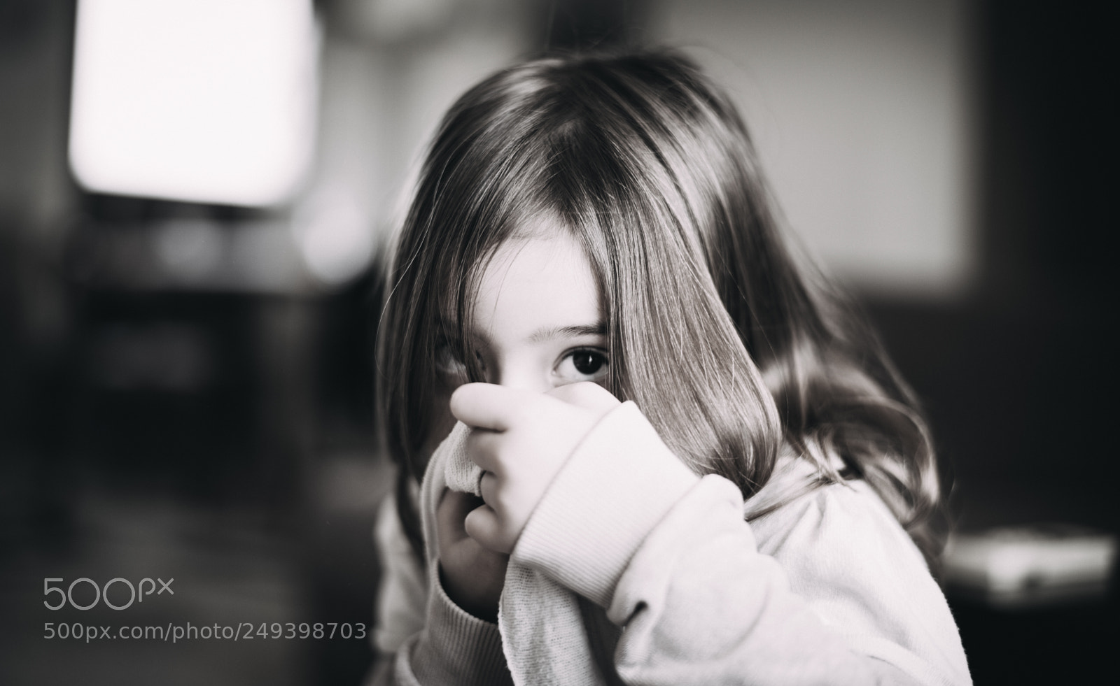 Leica M (Typ 240) sample photo. Hiding eyes photography