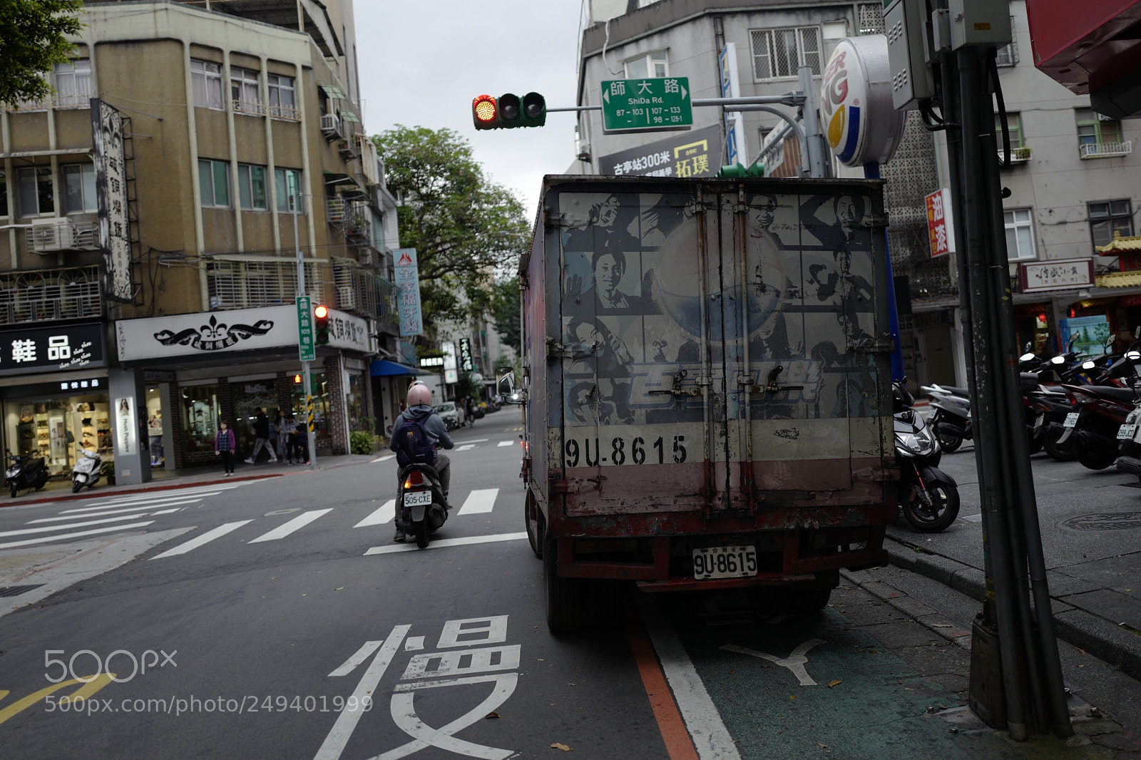 Leica Q (Typ 116) sample photo. 師大商圈掃街紀念 photography