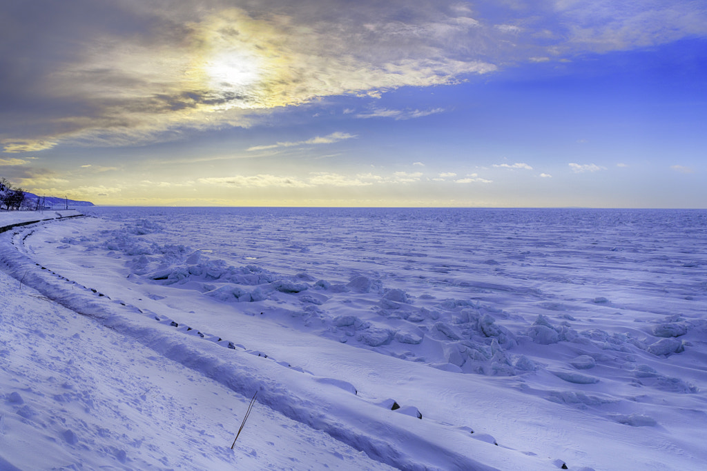Drift ice coast by Naomichi Maki on 500px.com