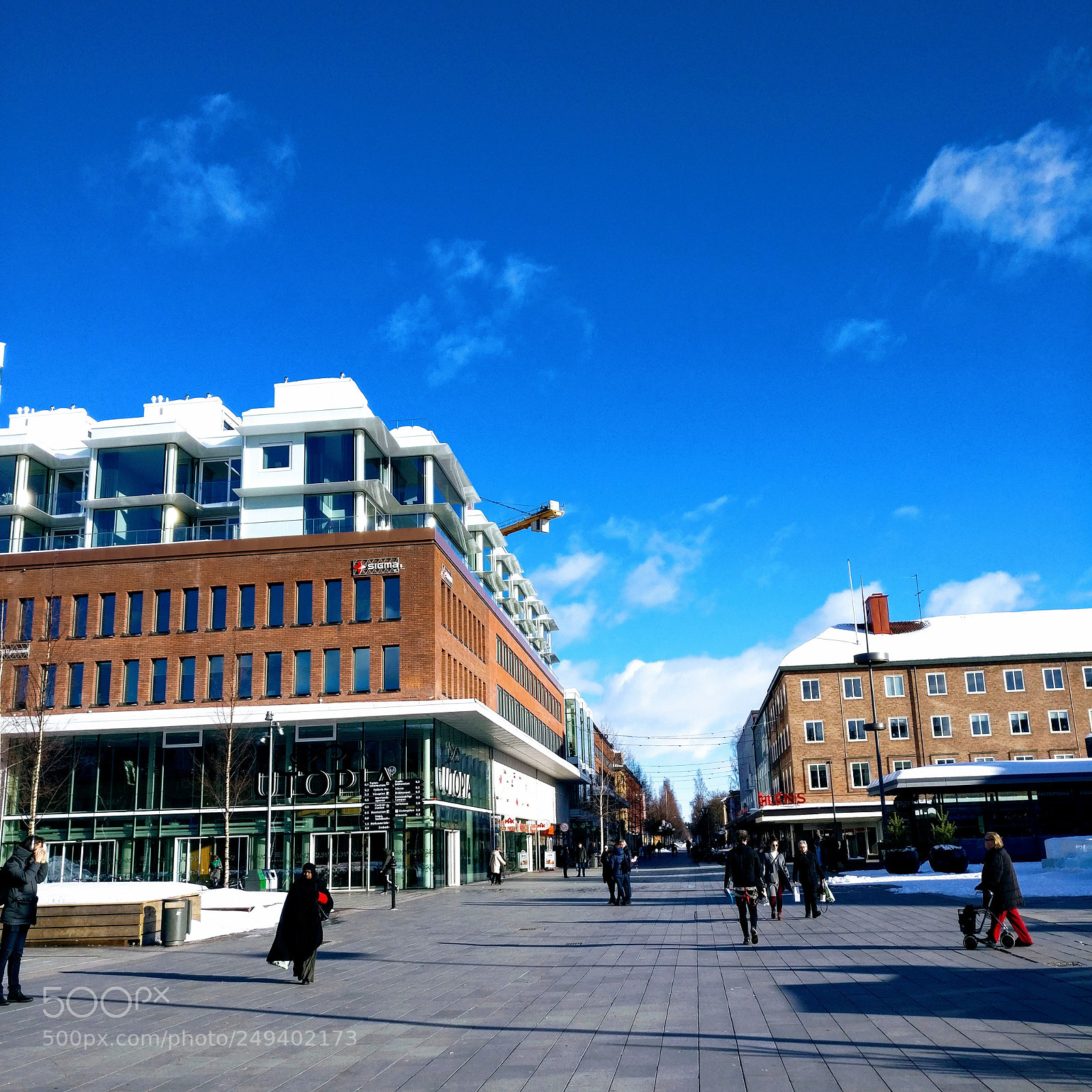 OnePlus A3003 sample photo. Umeå city center photography