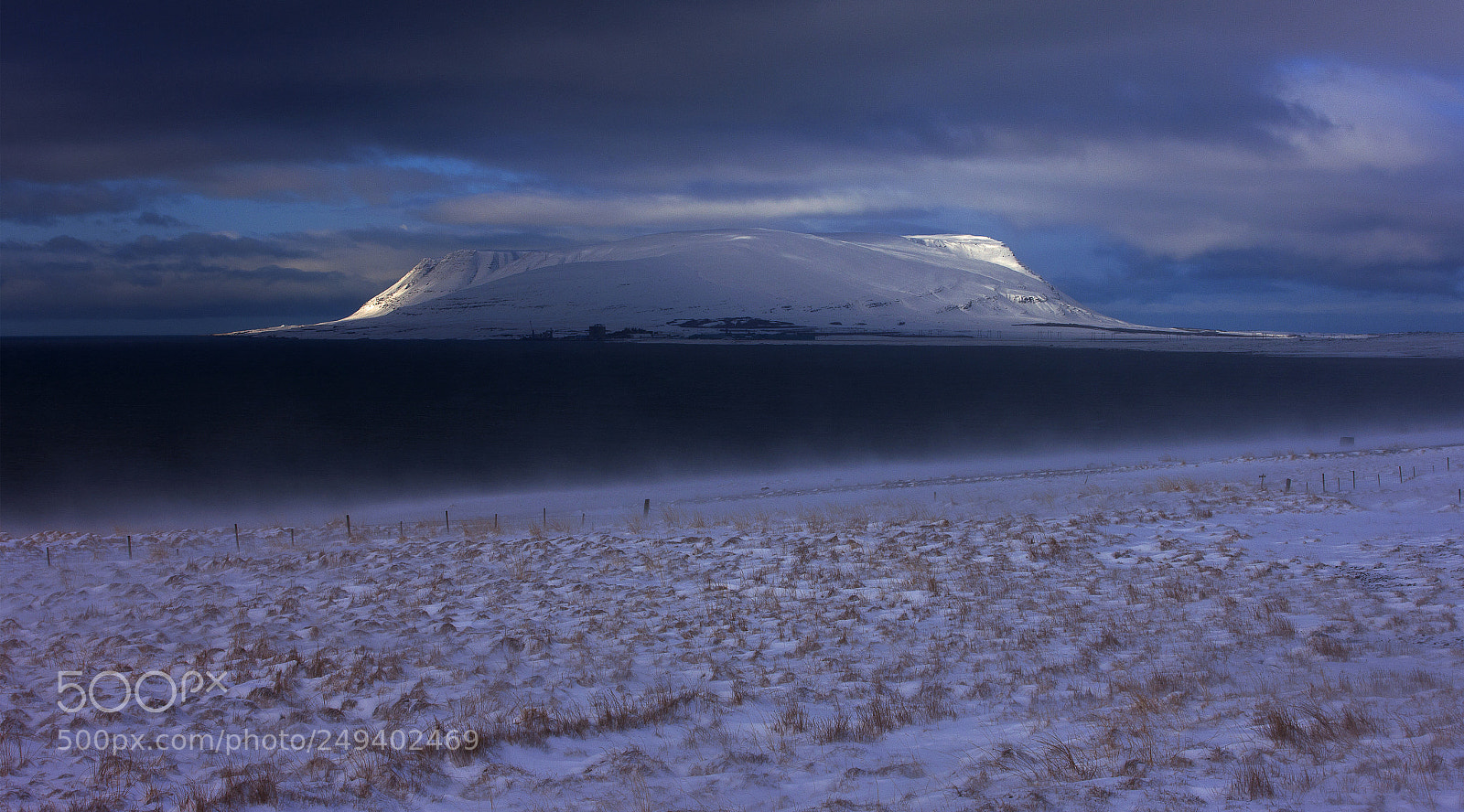 Canon EOS-1Ds Mark III sample photo. The blue island photography