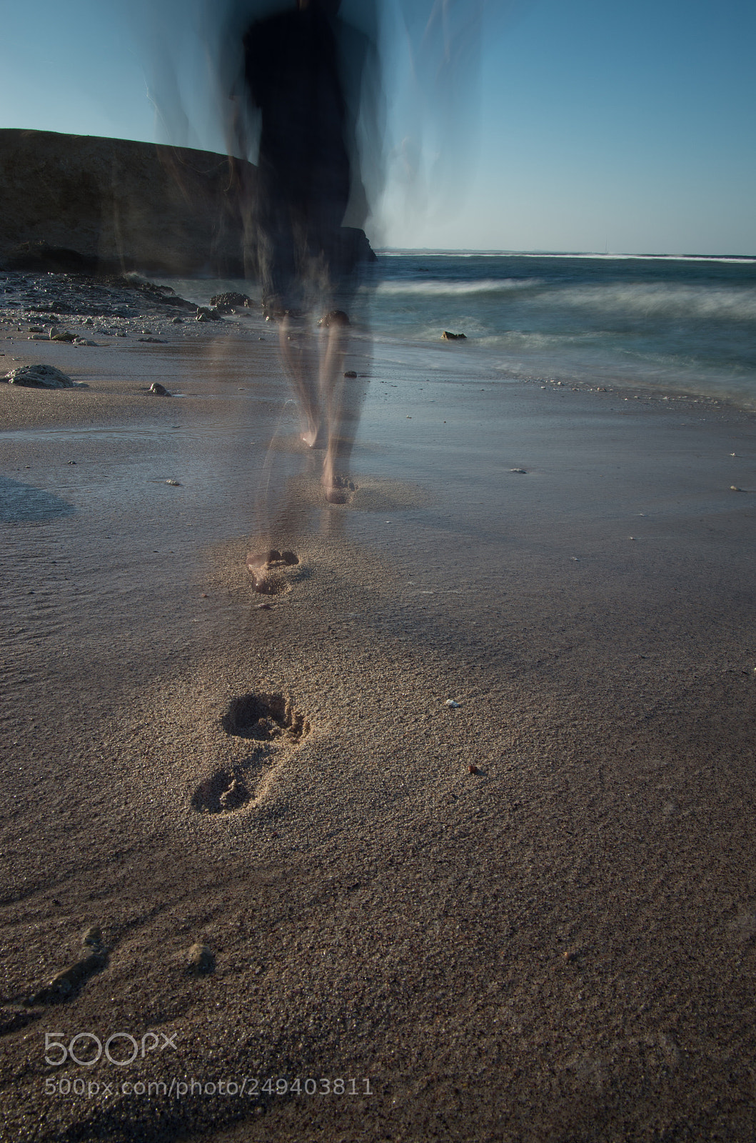 Pentax K-5 IIs sample photo. Footsteps photography