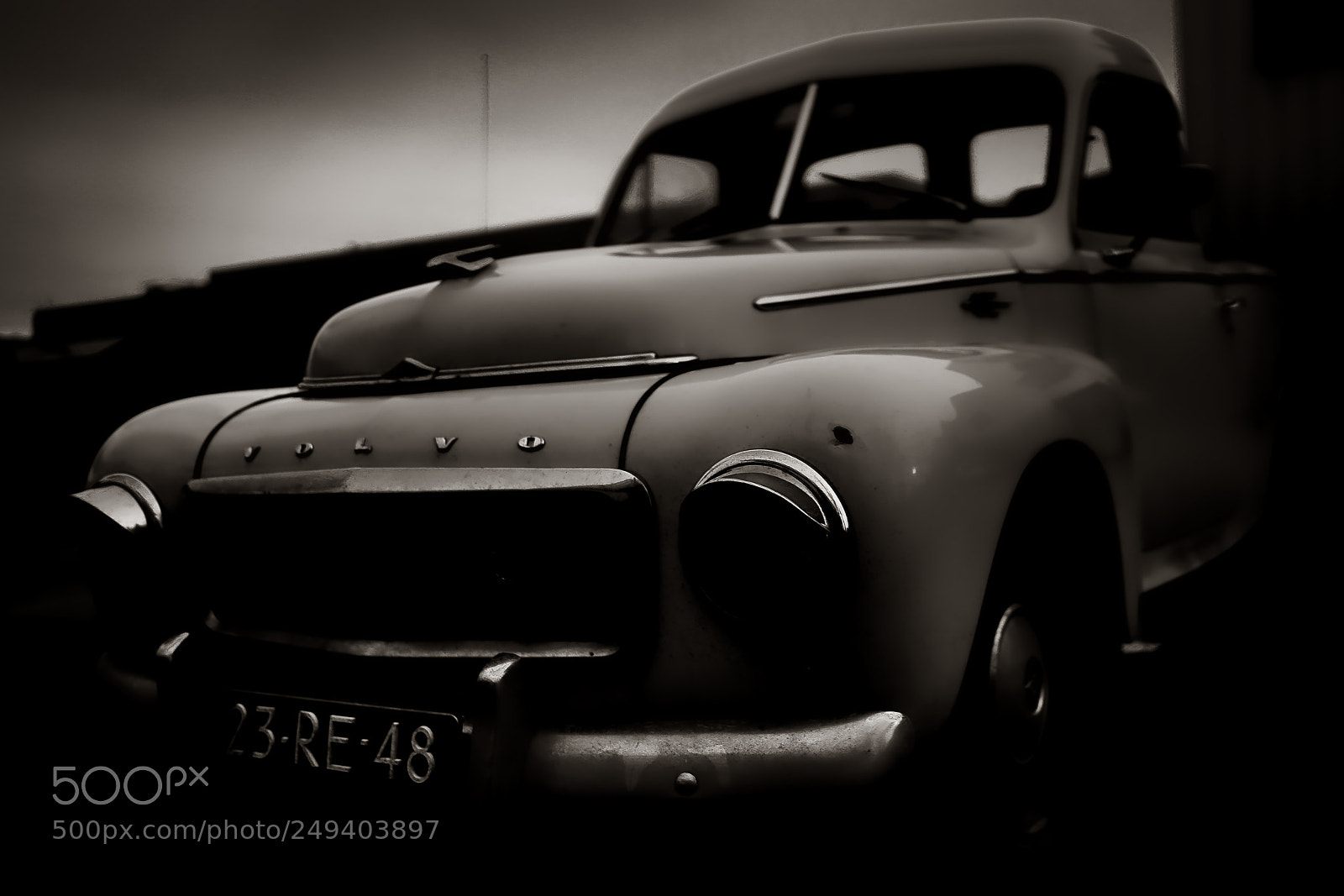 Sony a7R III sample photo. B w volvo pick-up photography