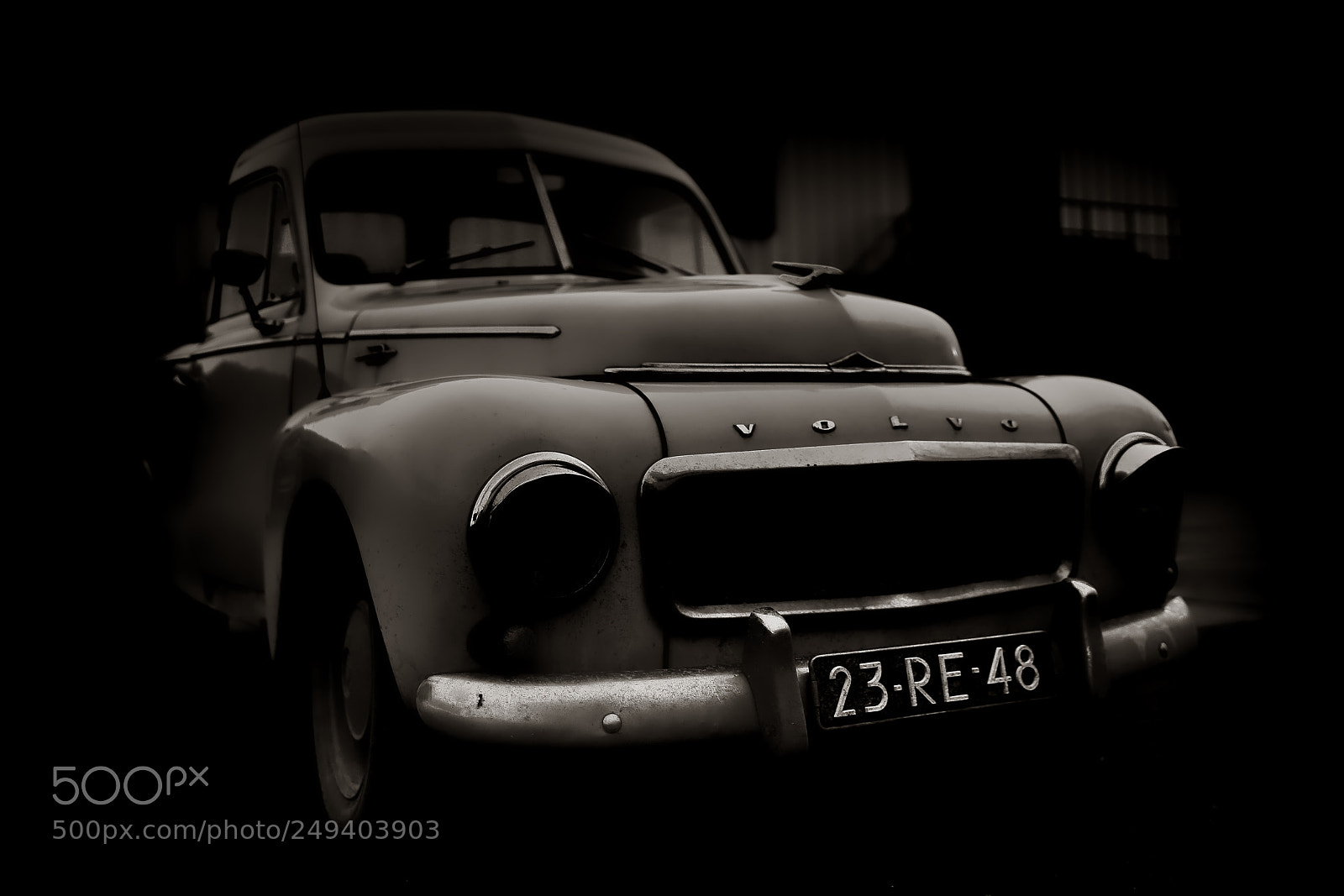 Sony a7R III sample photo. B w volvo pick-up photography