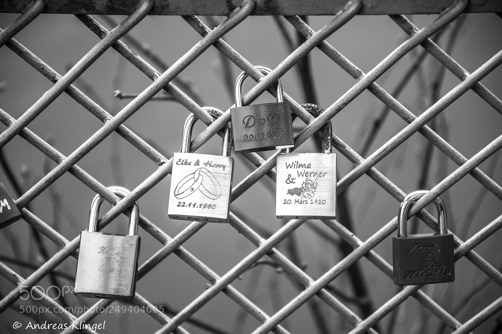 Nikon D5300 sample photo. Love photography