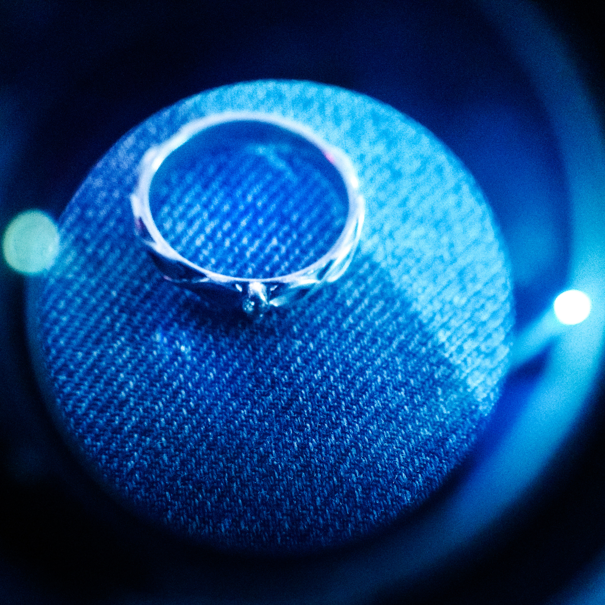 vivo 1611 sample photo. The ring photography