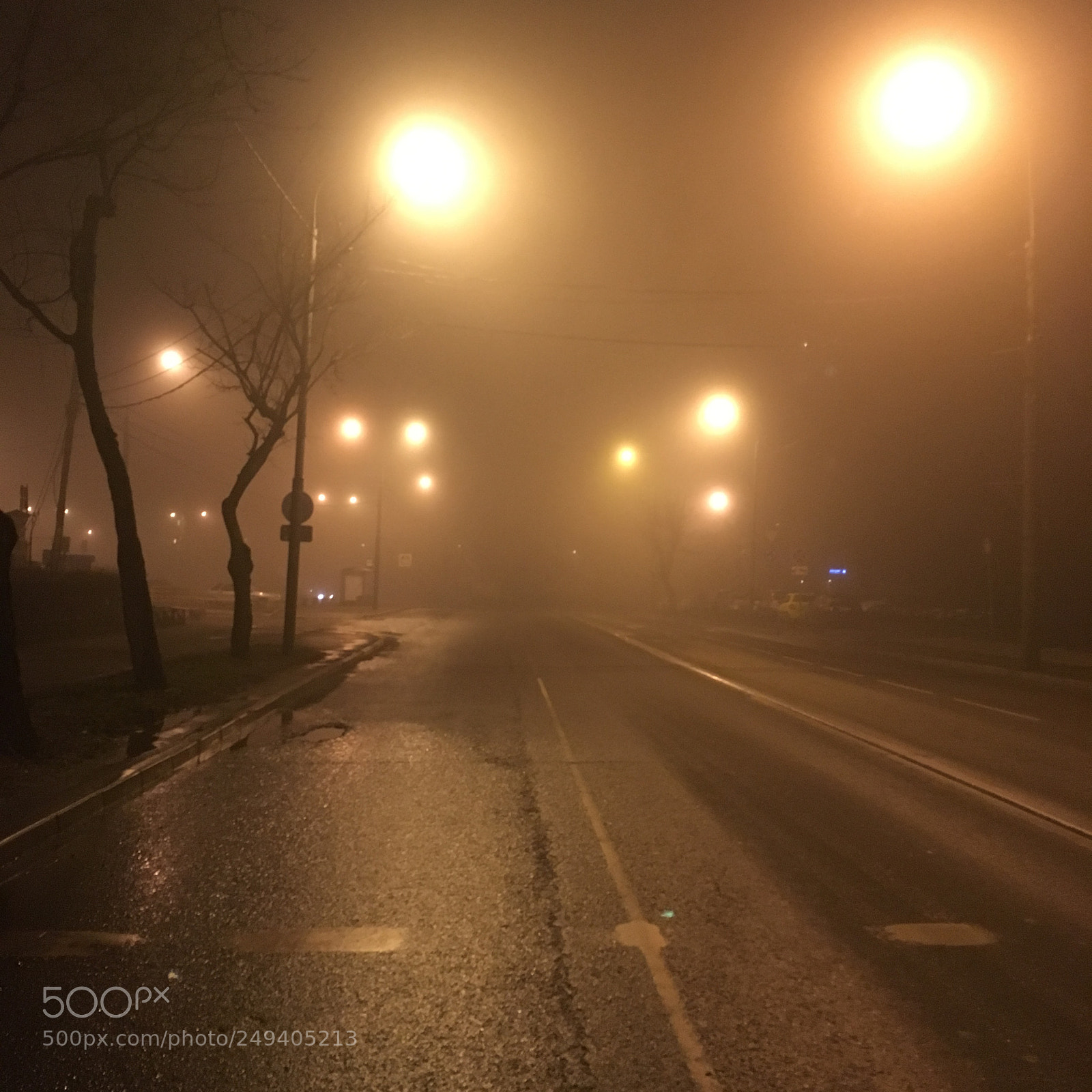 Apple iPhone SE sample photo. Foggy moscow photography