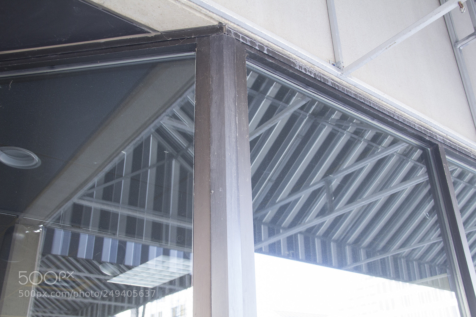 Canon EOS 1200D (EOS Rebel T5 / EOS Kiss X70 / EOS Hi) sample photo. Reflection of an awning. photography