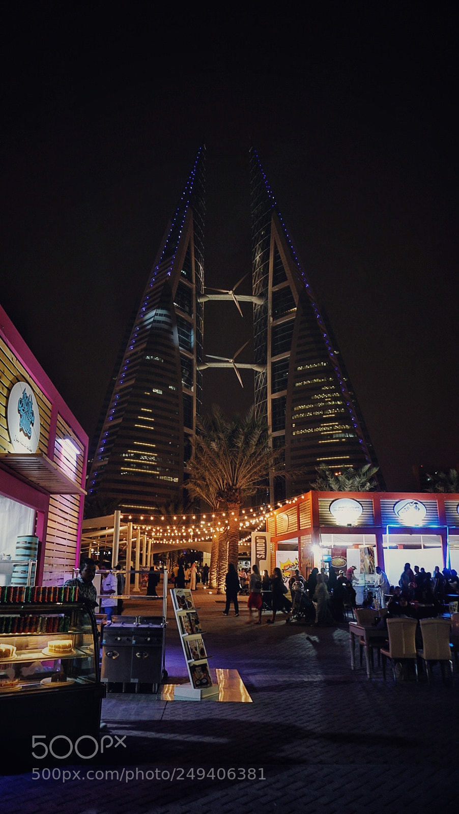 Sony a6000 sample photo. Skyscraper photography