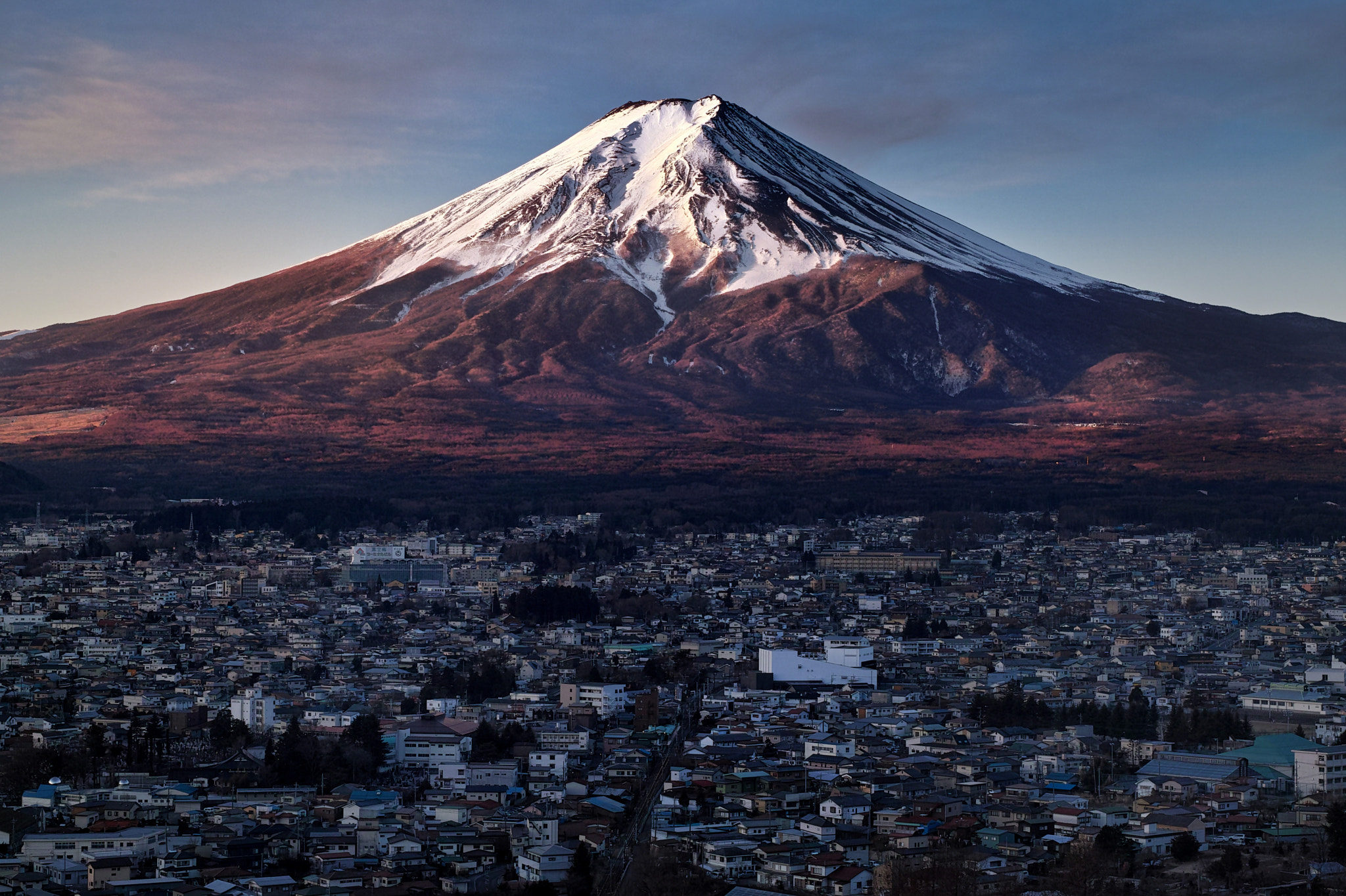 Sigma sd Quattro H sample photo. Illuminated by sunrise photography