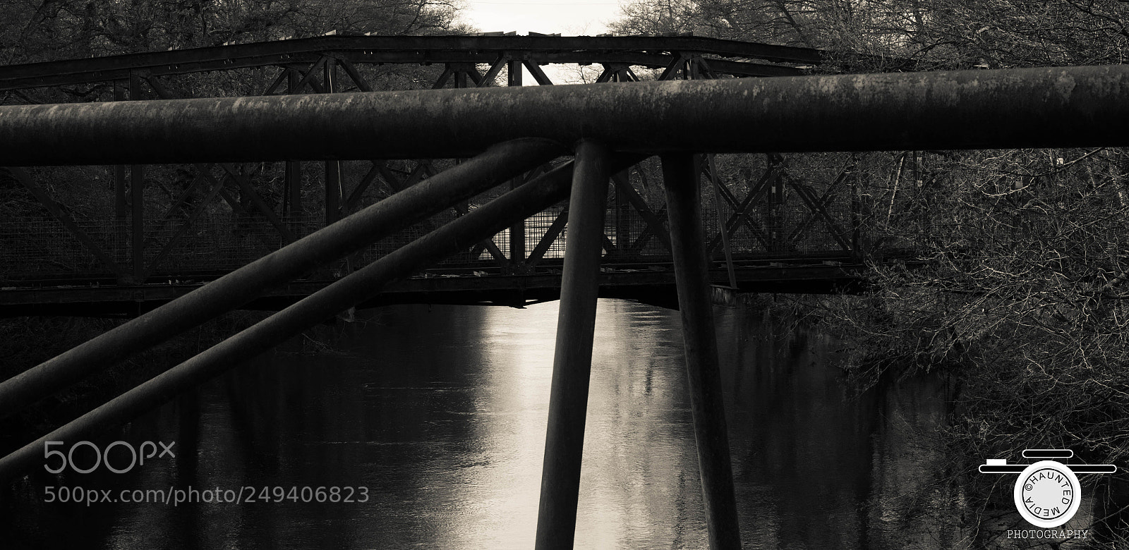 Canon EOS 700D (EOS Rebel T5i / EOS Kiss X7i) sample photo. The bridge photography
