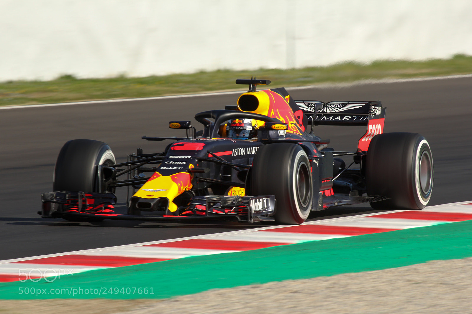 Canon EOS 60D sample photo. Daniel ricciardo (red bull) photography