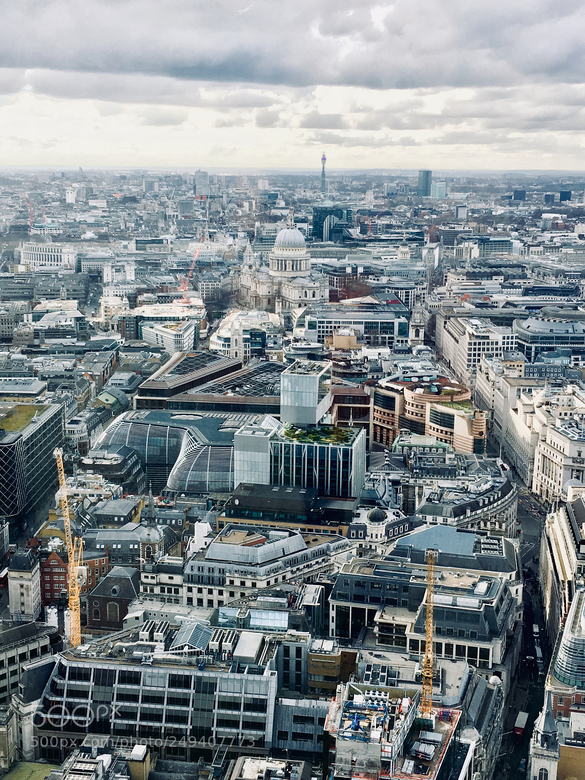 Apple iPhone SE sample photo. London, sky garden photography