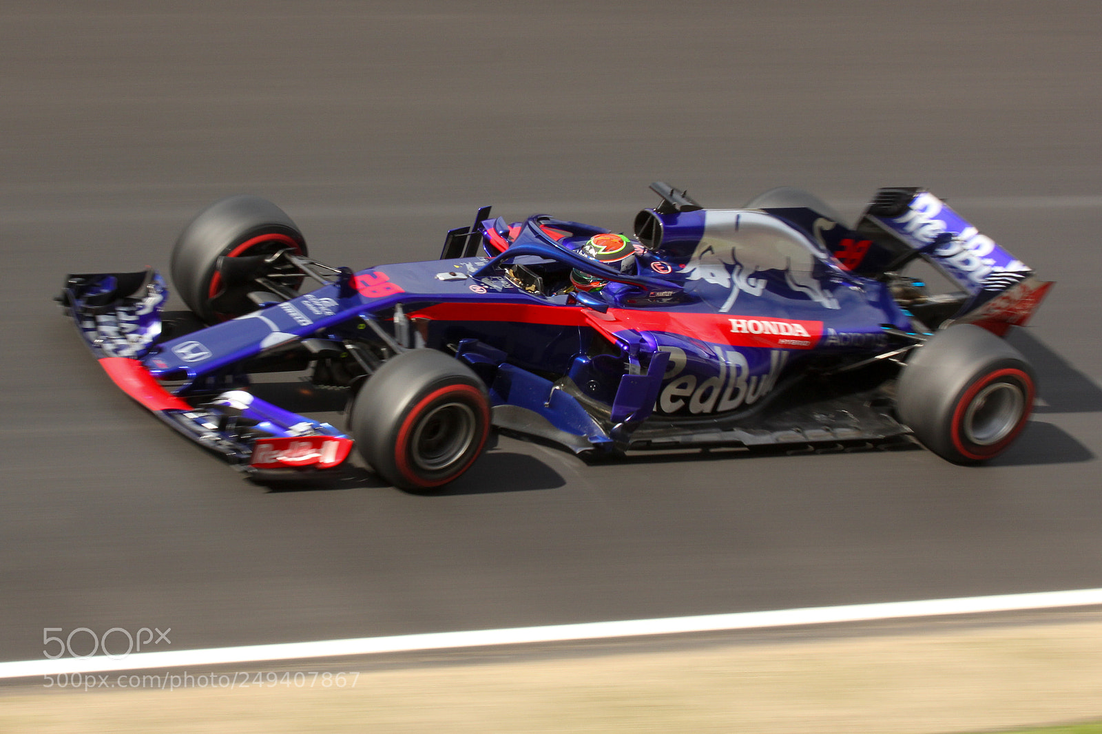 Canon EOS 60D sample photo. Brendon hartley (toro rosso) photography