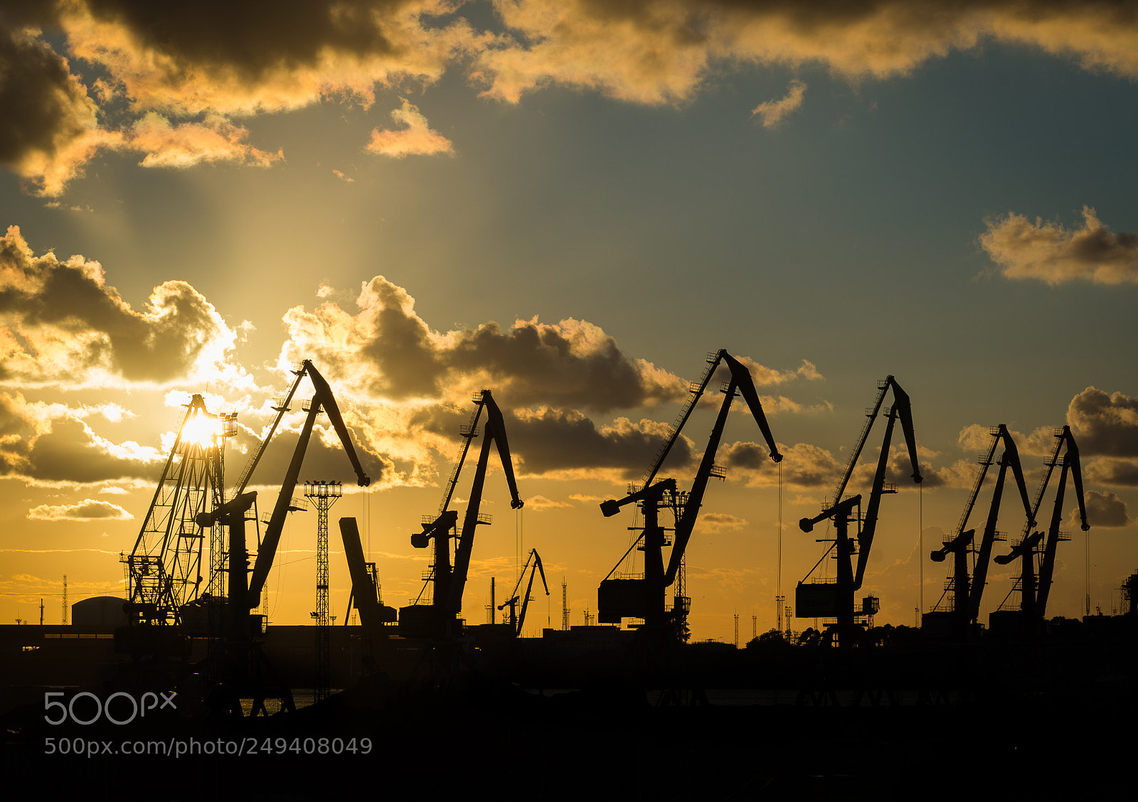 Nikon D610 sample photo. Harbour cranes at sunset photography