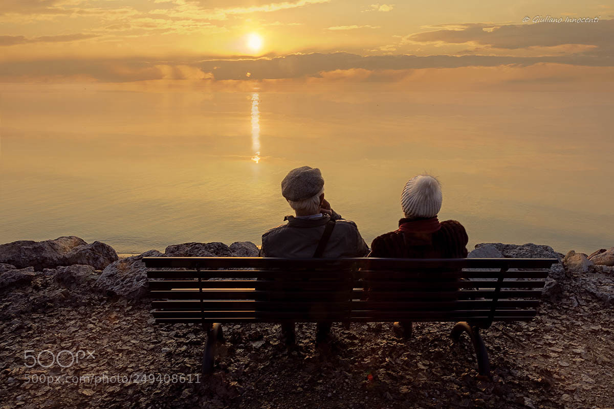 Nikon D7200 sample photo. A sunset that warms photography