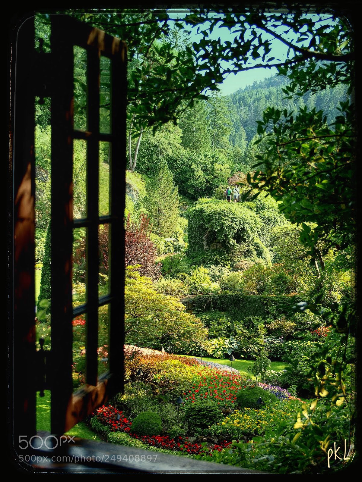 Olympus E-3 sample photo. Japanese garden window photography