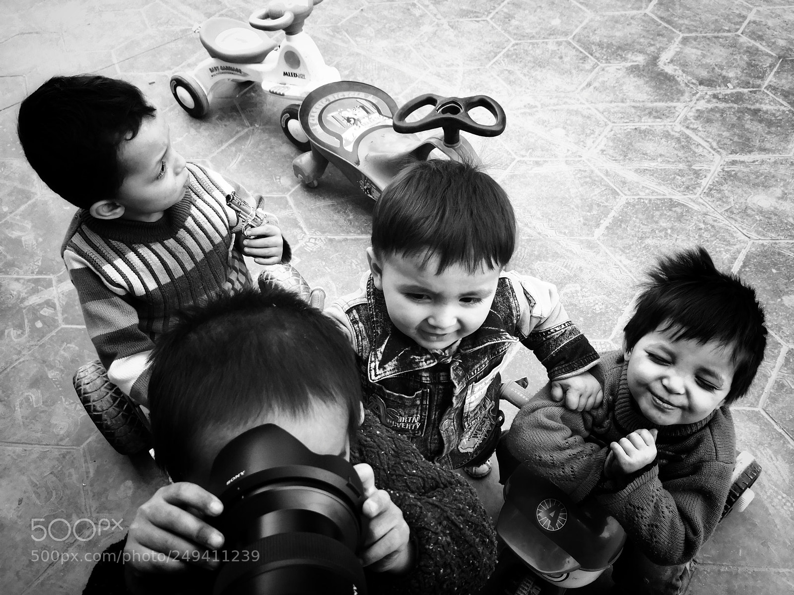 HUAWEI Mate 10 sample photo. Kids photography