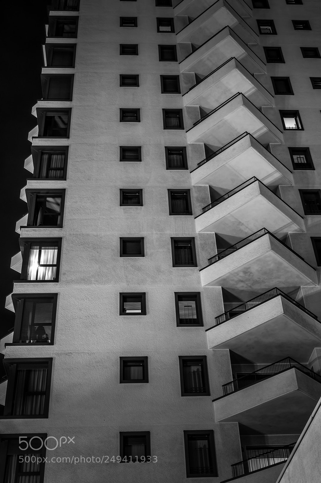 Nikon D7200 sample photo. Many windows. few lights. photography