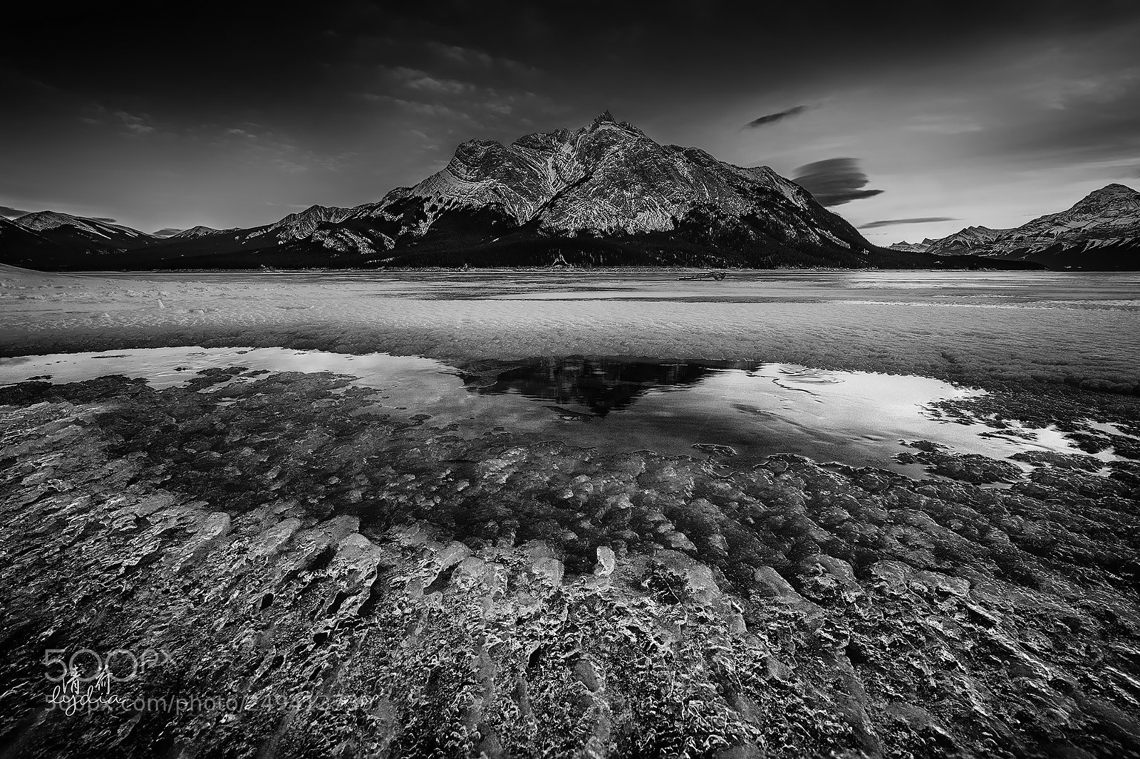 Sony a9 sample photo. Icy lake photography