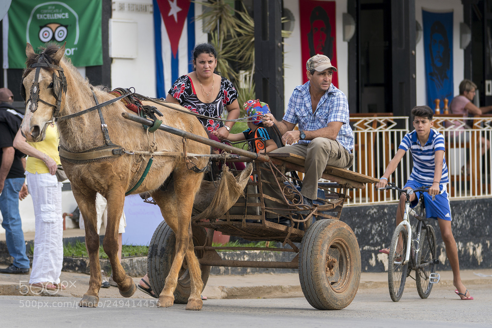Sony a6500 sample photo. The cuban way to photography