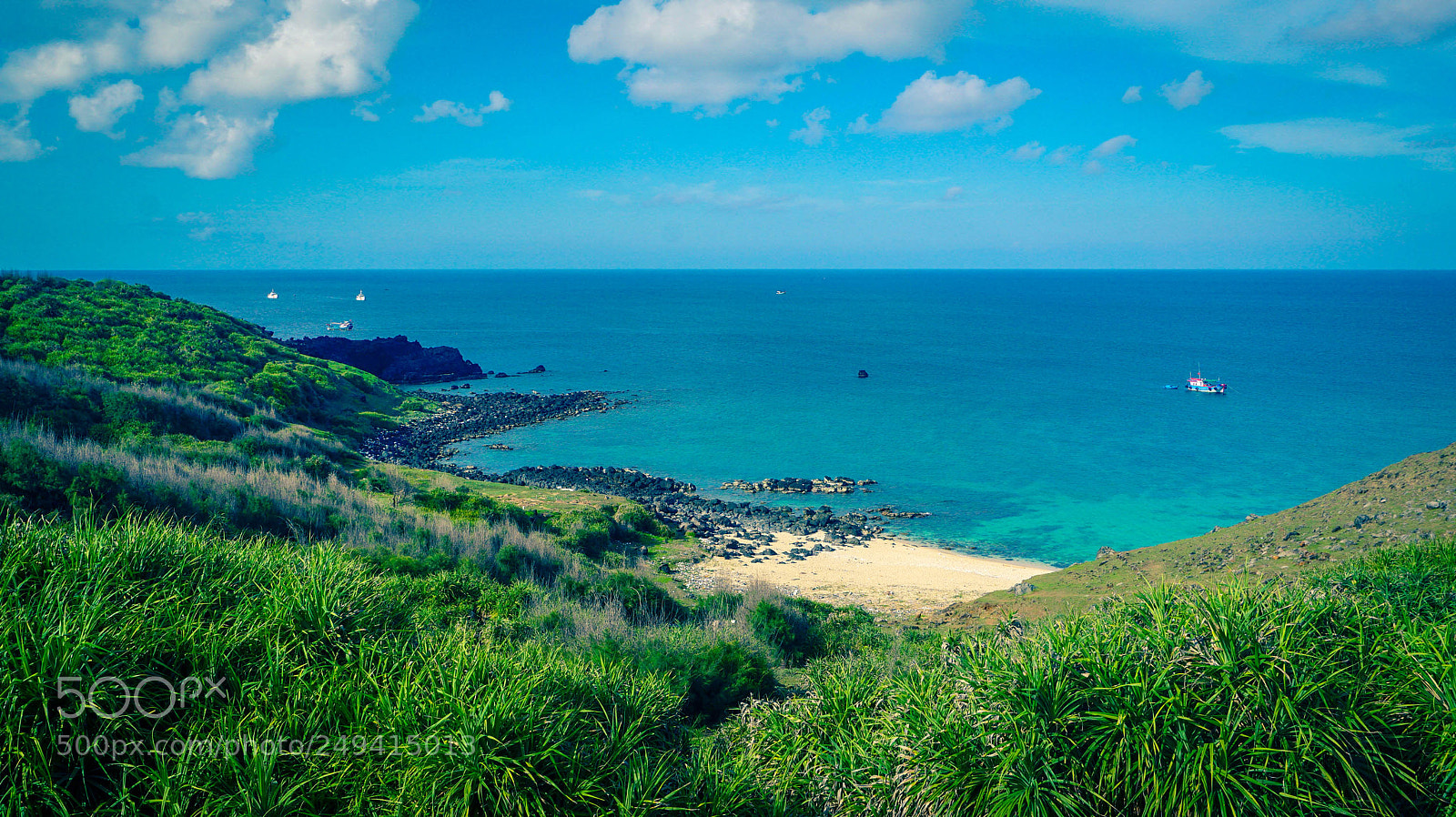 Sony a6000 sample photo. Phu quy island photography