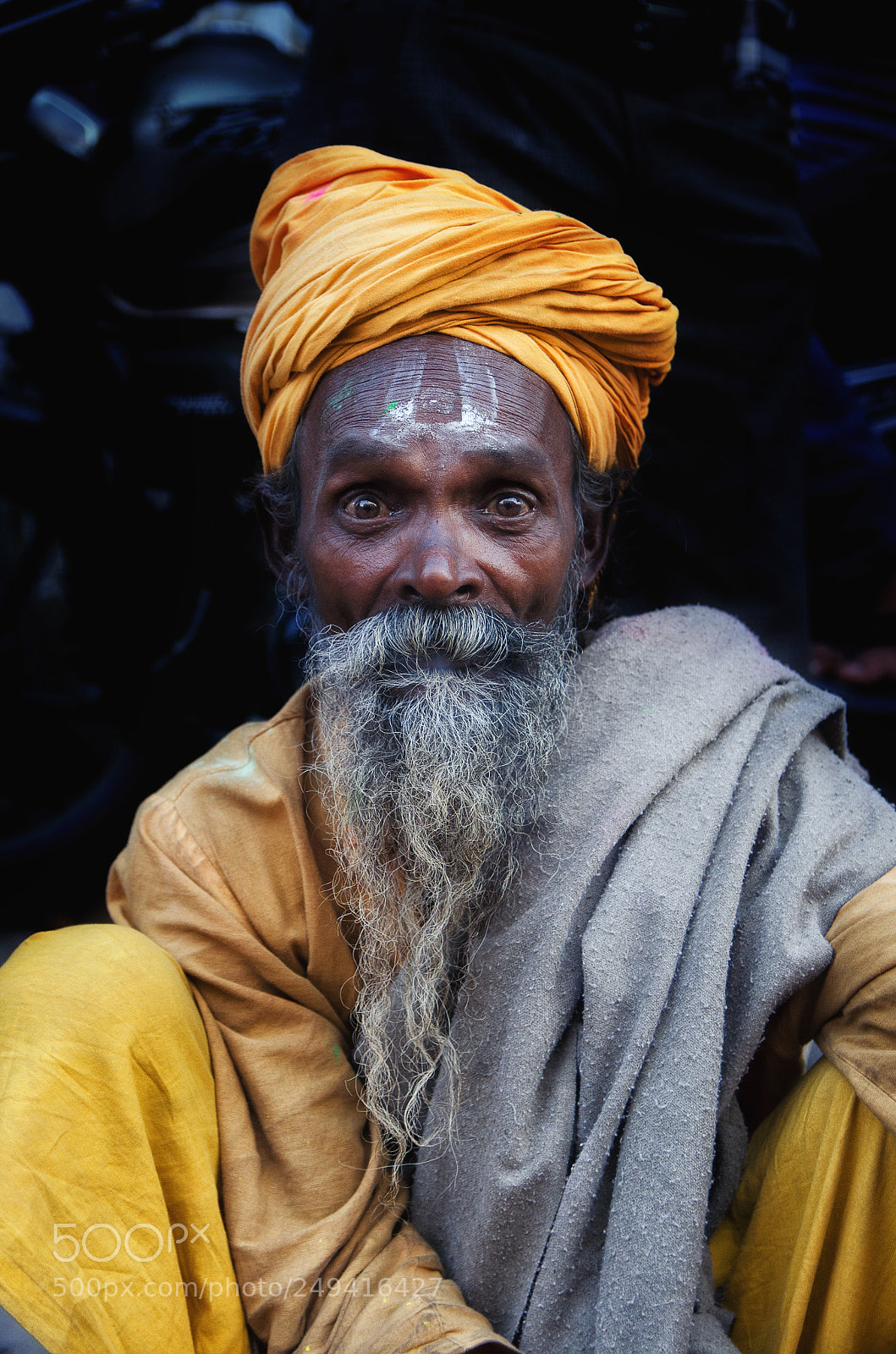Nikon D5100 sample photo. Eye contact photography