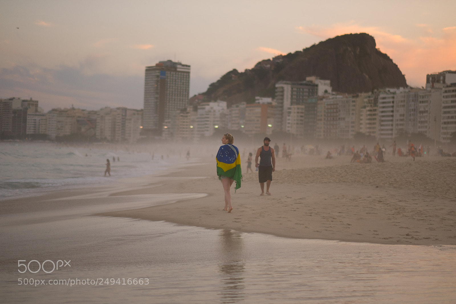 Fujifilm X-T1 sample photo. The girl from copacabana photography