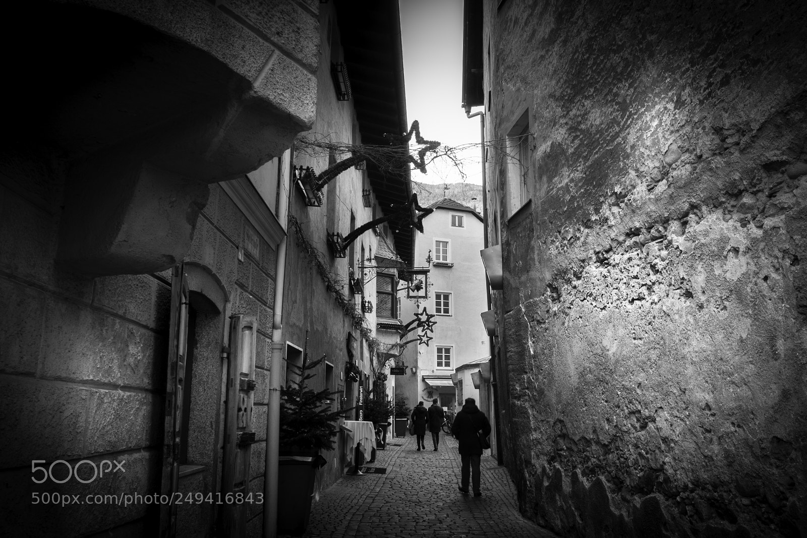 Canon EOS 40D sample photo. A street in bressanone photography