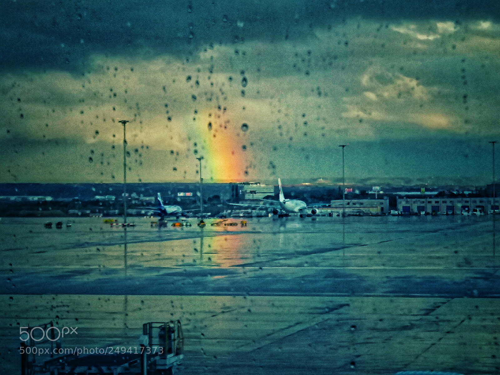 Samsung Galaxy J5(2016) sample photo. Airport rainbow! photography
