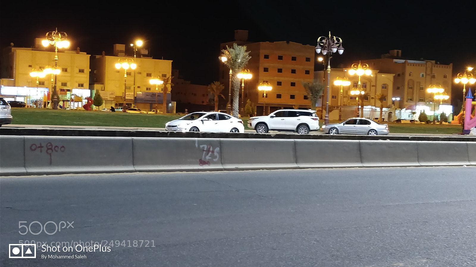OnePlus 5 sample photo. Untitled photography