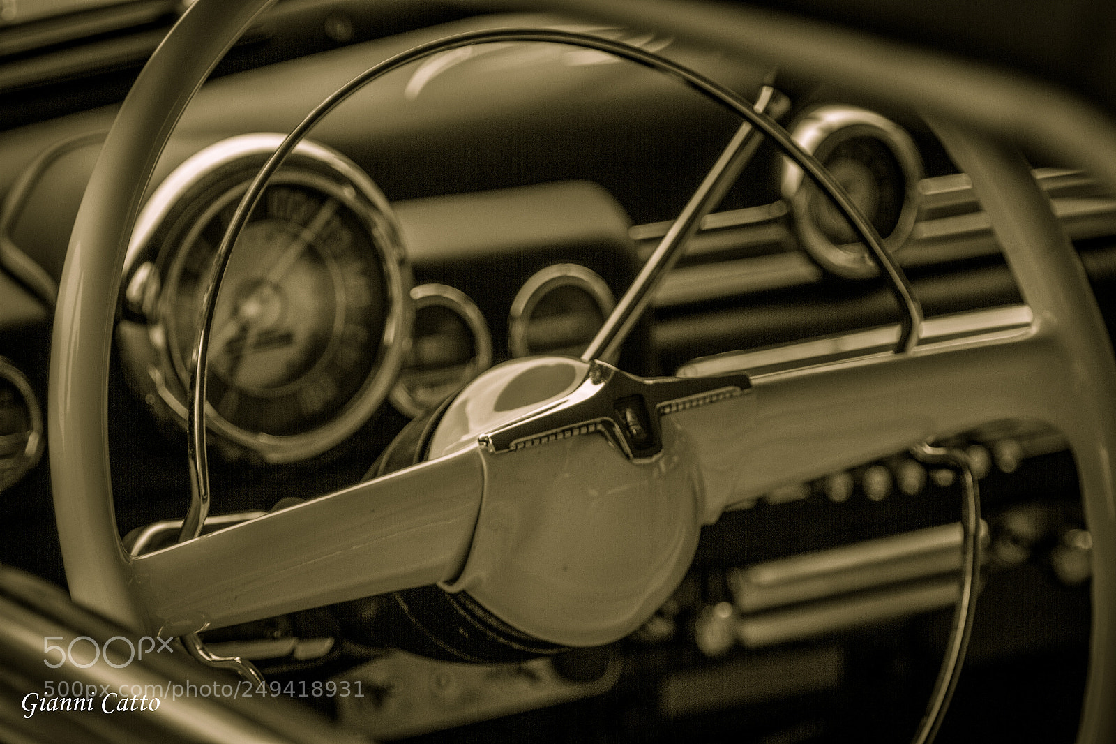 Canon EOS 7D sample photo. Steering photography