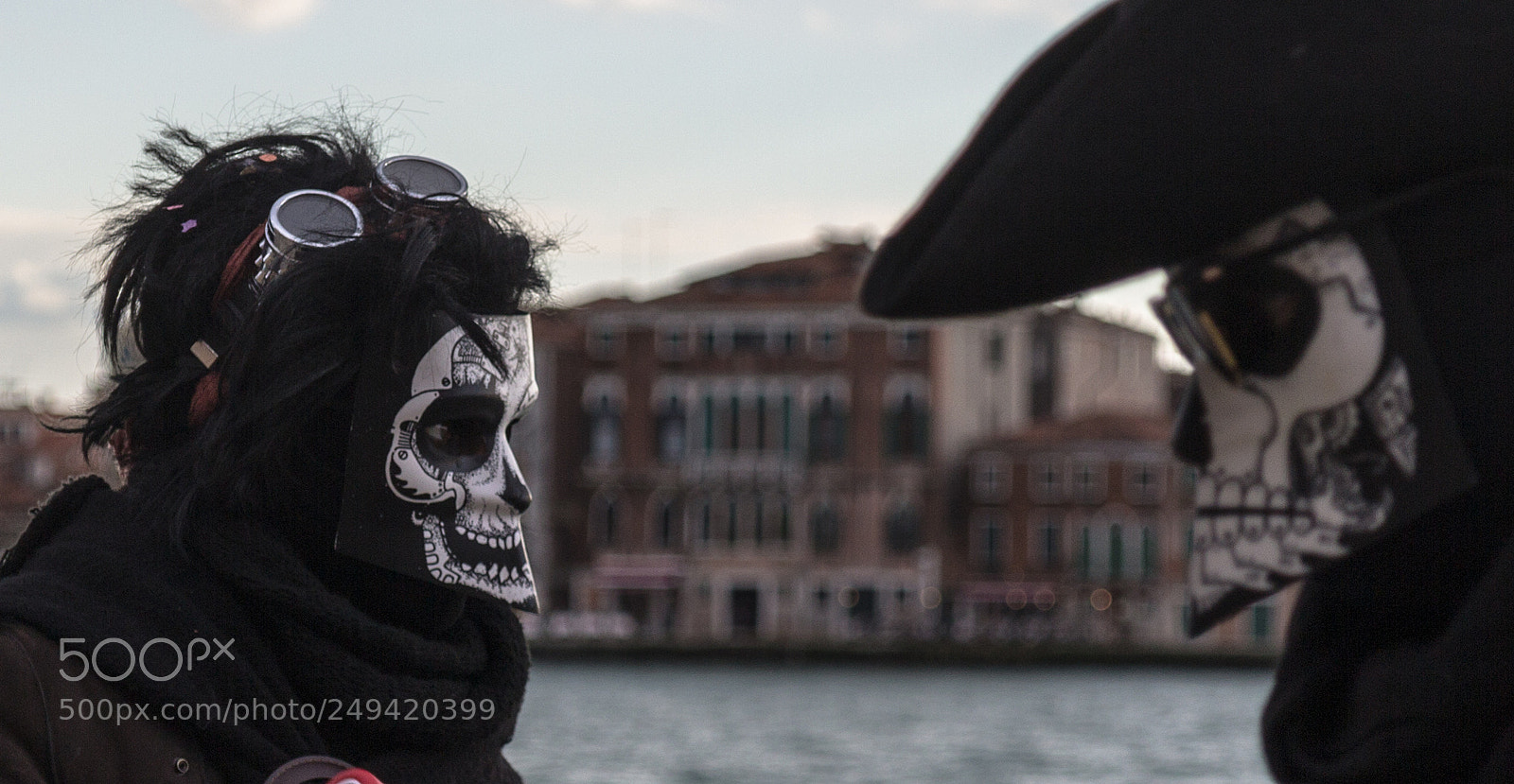 Canon EOS 60D sample photo. Venice carnival or mad photography
