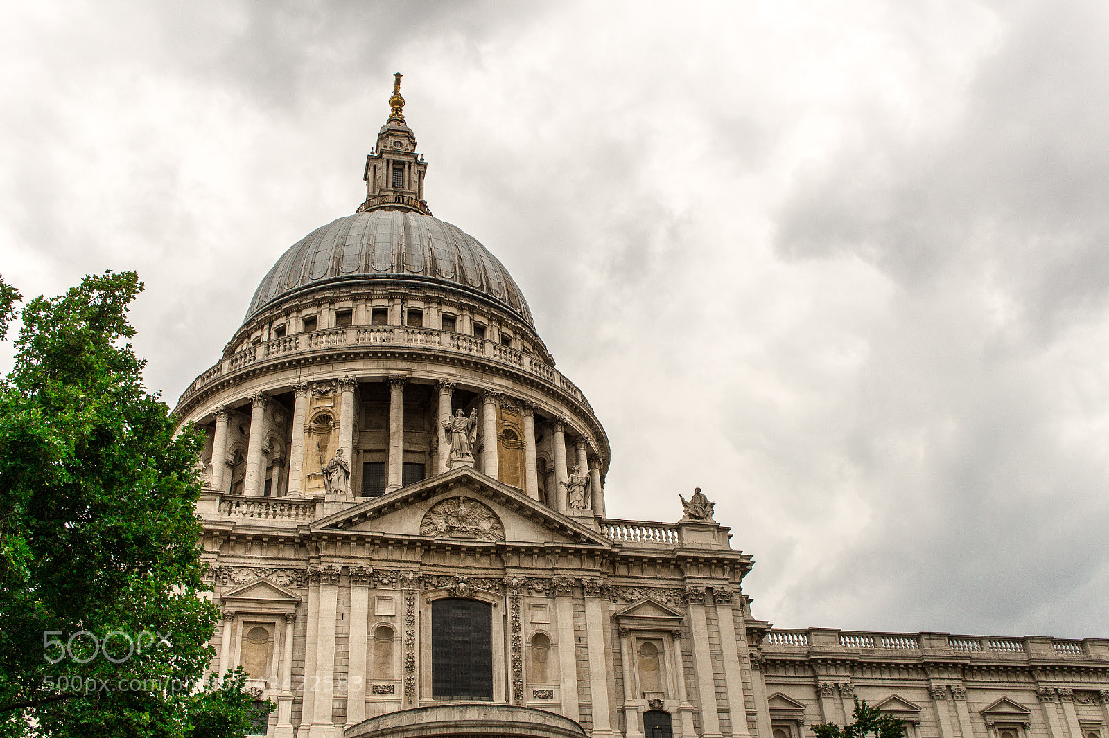 Canon EOS 700D (EOS Rebel T5i / EOS Kiss X7i) sample photo. St. paul's cathedral photography