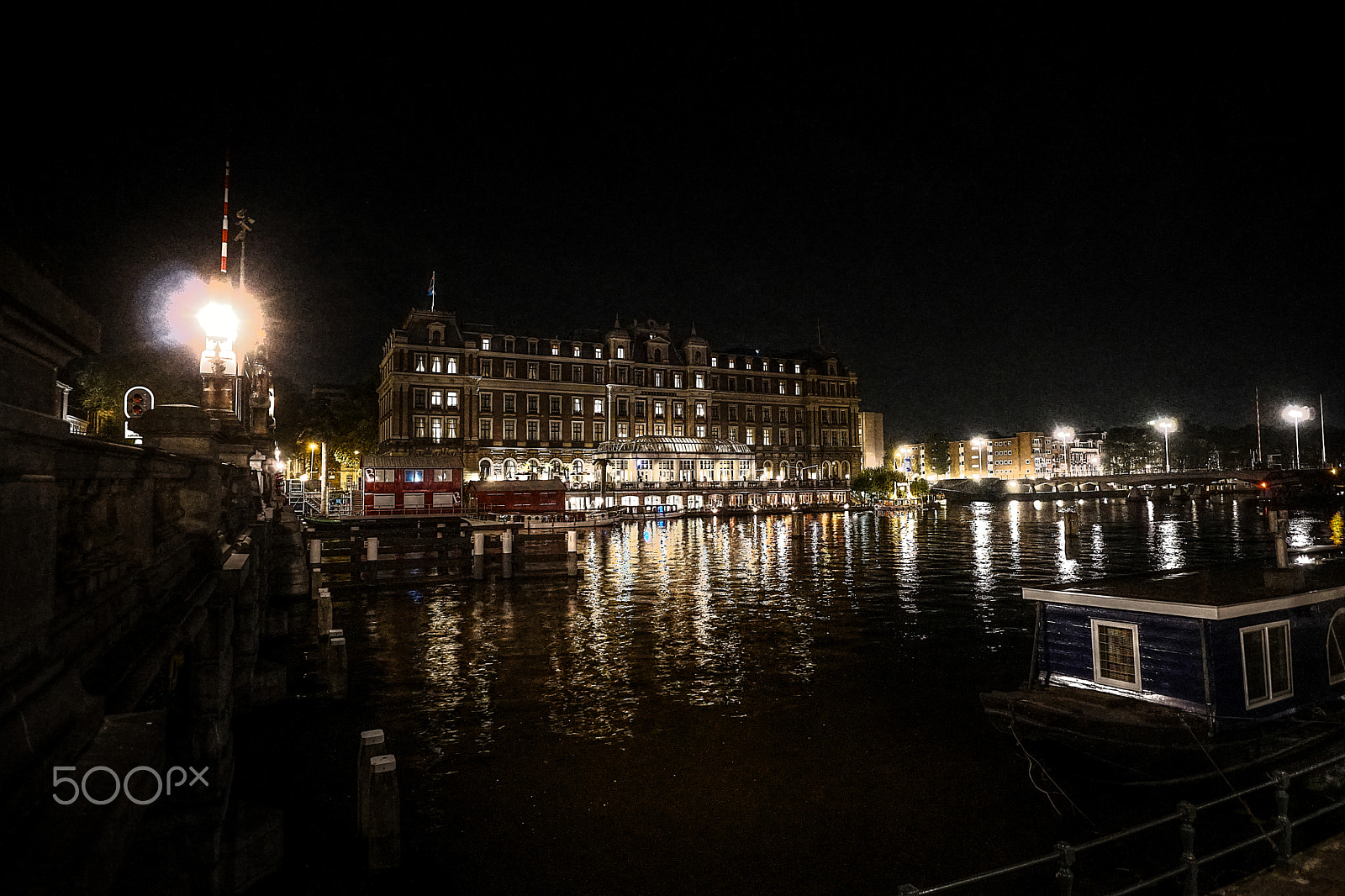 ZEISS Touit 12mm F2.8 sample photo. Canels : amsterdam night photography