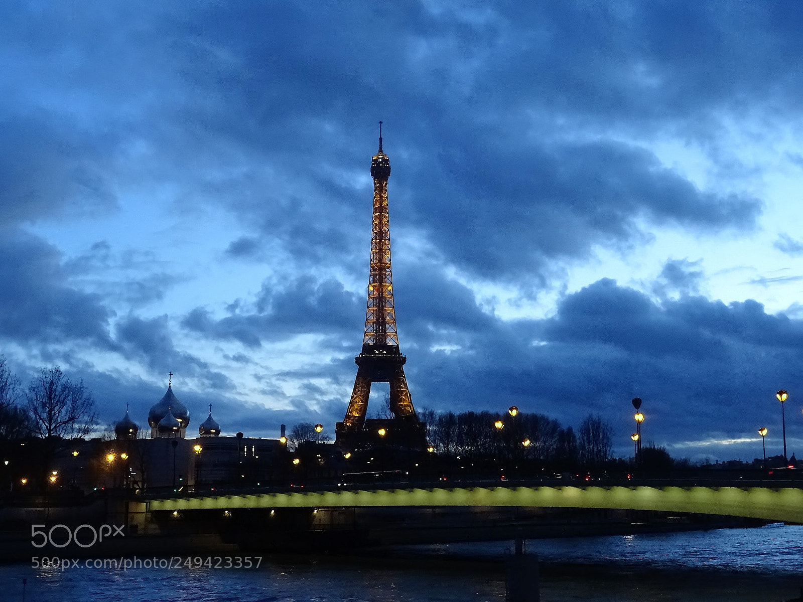Sony DSC-HX60 sample photo. La tour eiffel s'illumine! photography
