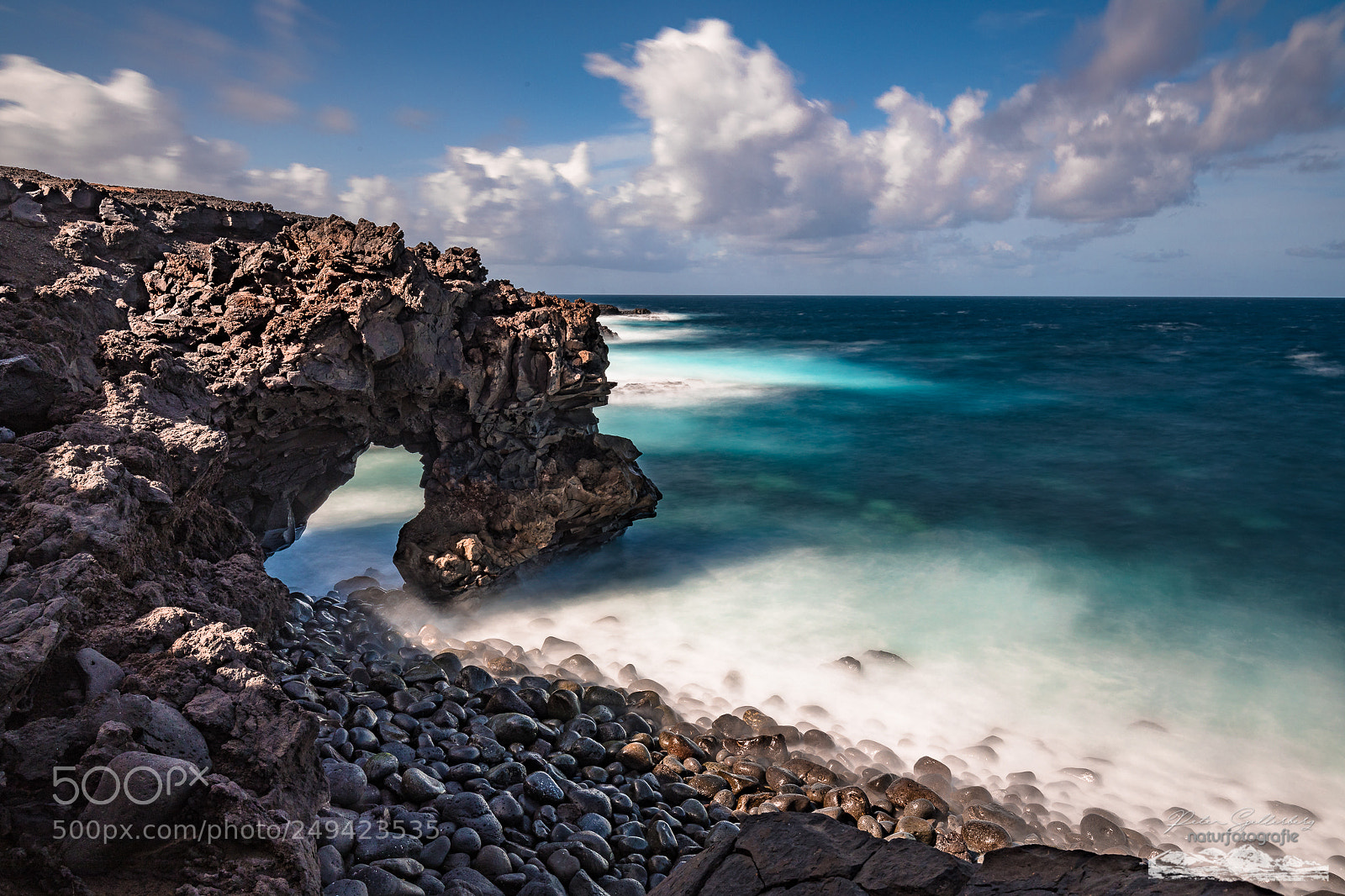 Canon EOS 5D Mark IV sample photo. Ocean blues photography