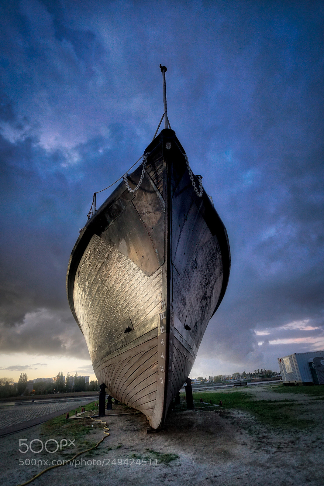 Sony a6300 sample photo. Boat hd photography