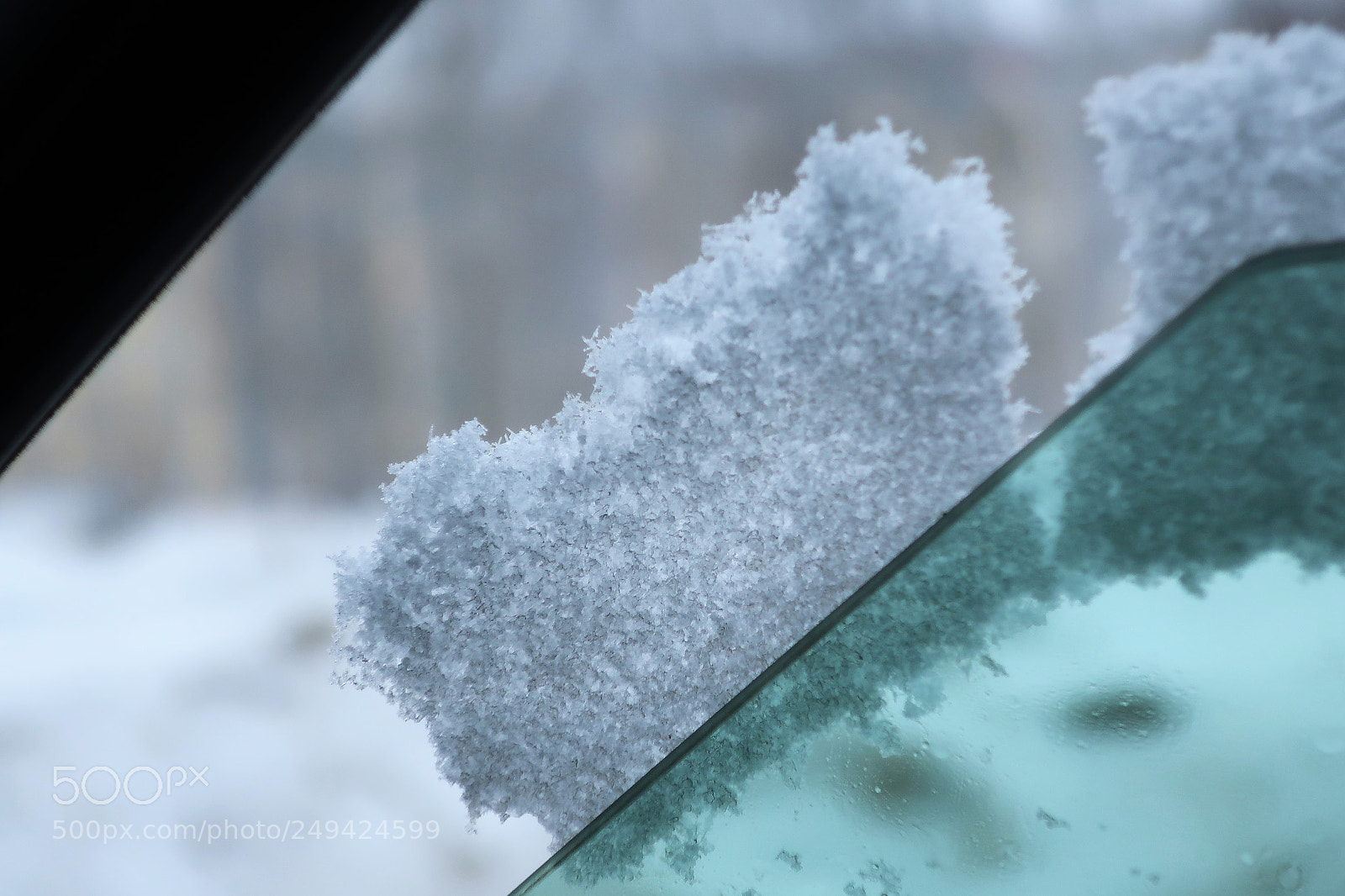 Canon PowerShot G9 X Mark II sample photo. Piece of snow photography