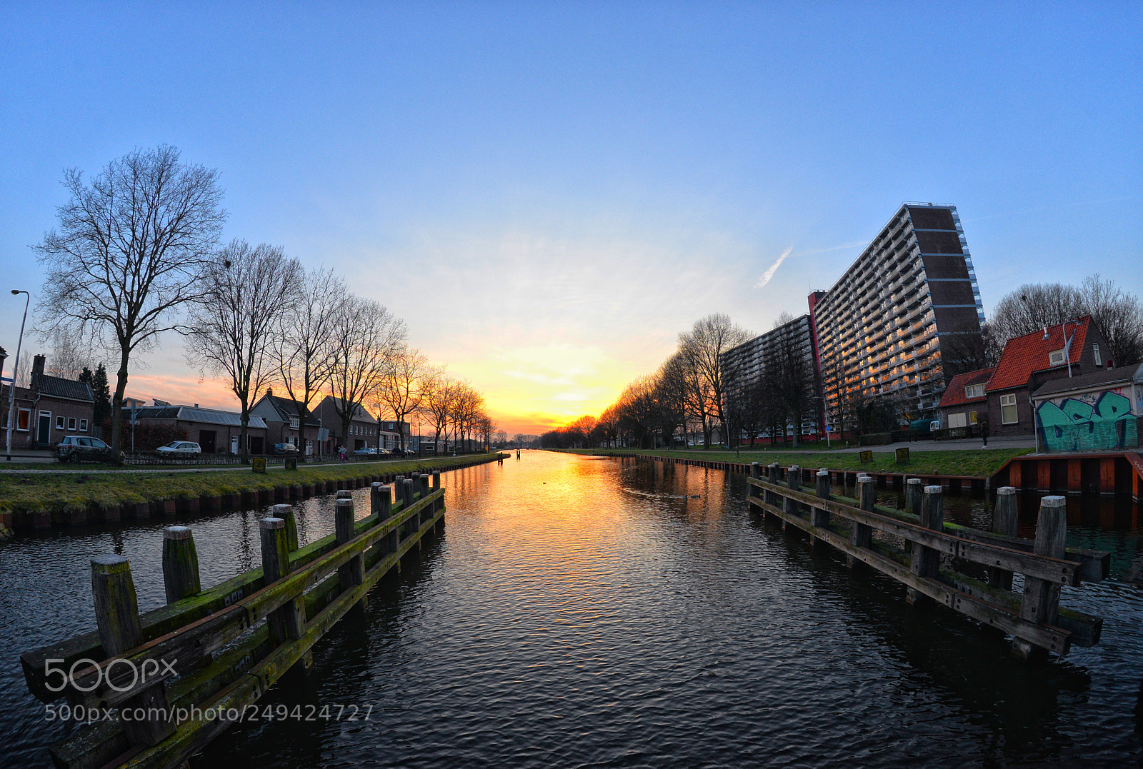 Nikon D610 sample photo. Sunset behind! photography