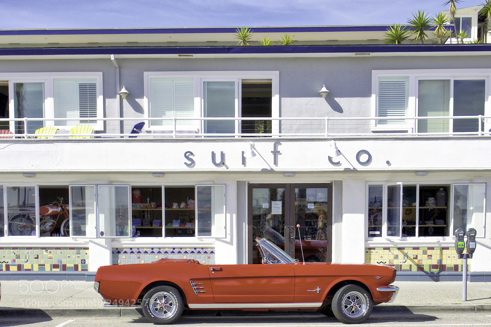 Leica Q (Typ 116) sample photo. Surf shop photography