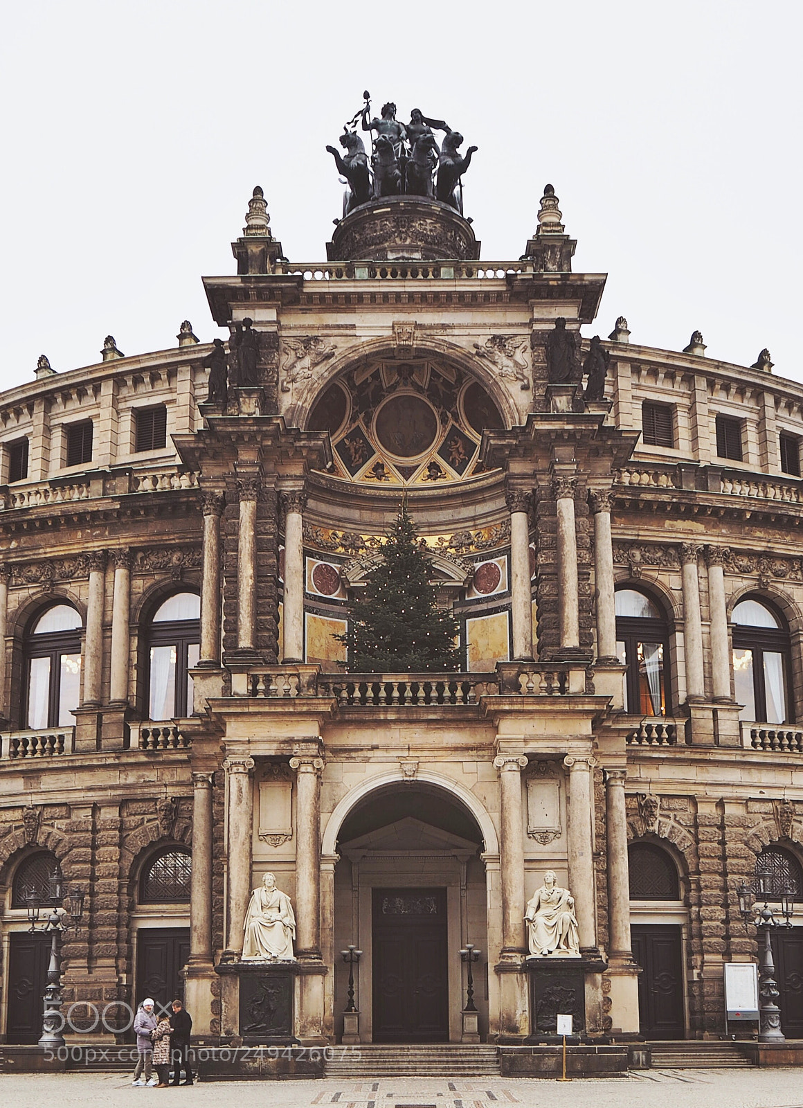 Olympus OM-D E-M10 sample photo. Dresden photography