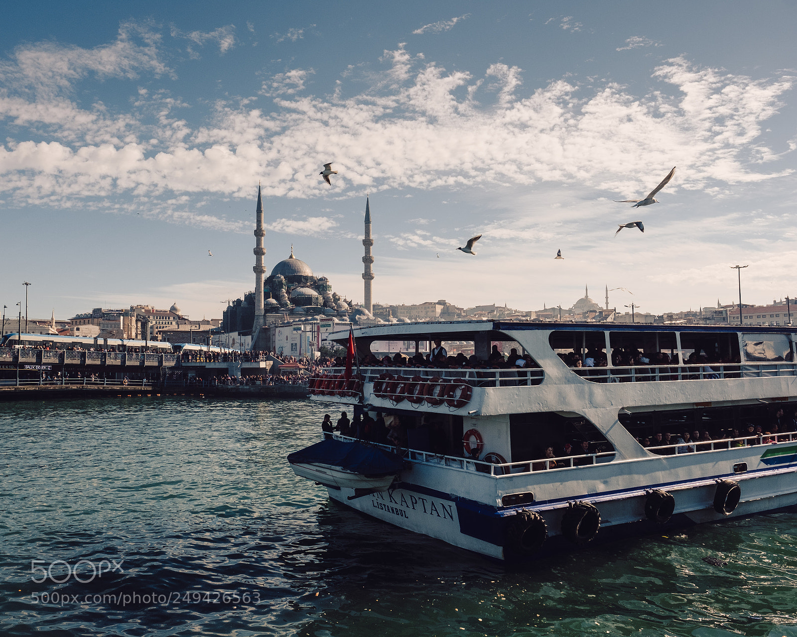 Fujifilm X-T20 sample photo. Eminonu photography
