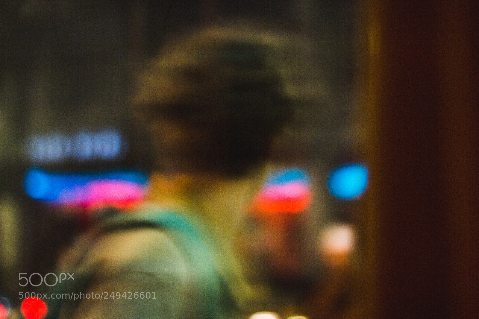 Canon EOS 600D (Rebel EOS T3i / EOS Kiss X5) sample photo. Faces of the night photography